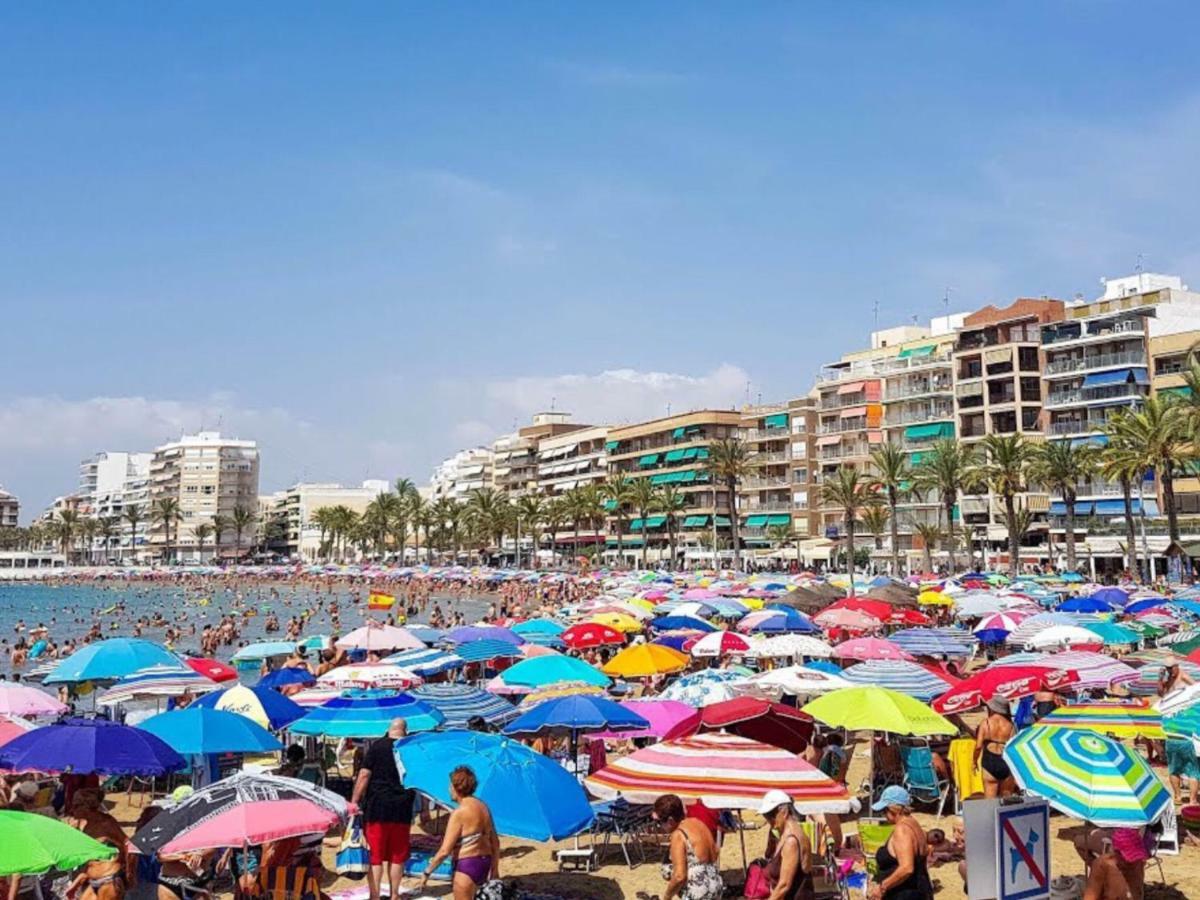 Luxury Beach Apartment Torrevieja Luaran gambar