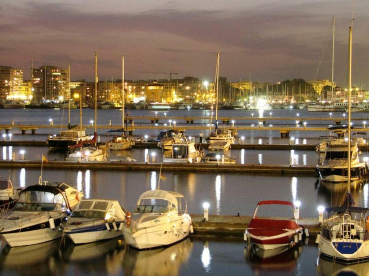 Luxury Beach Apartment Torrevieja Luaran gambar